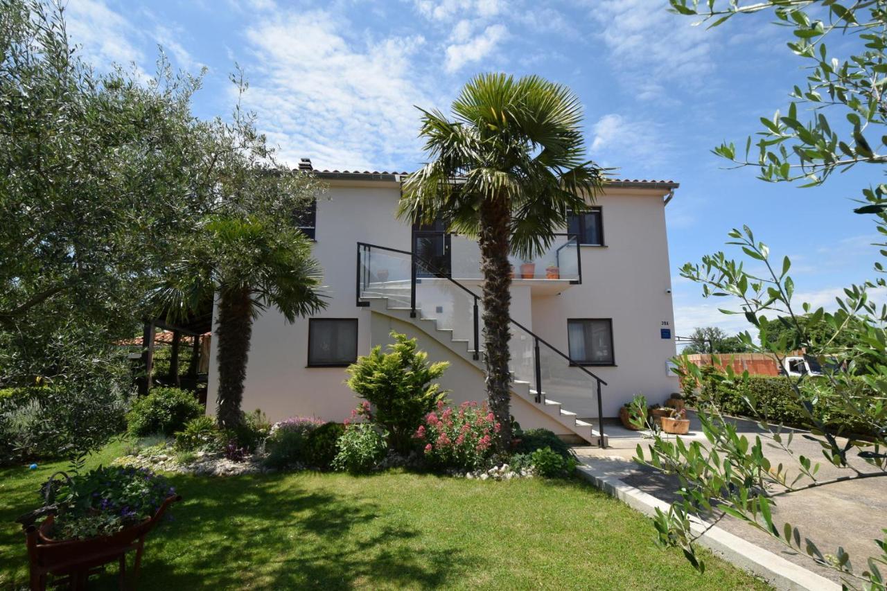 Apartments Aki Malinska Exterior foto